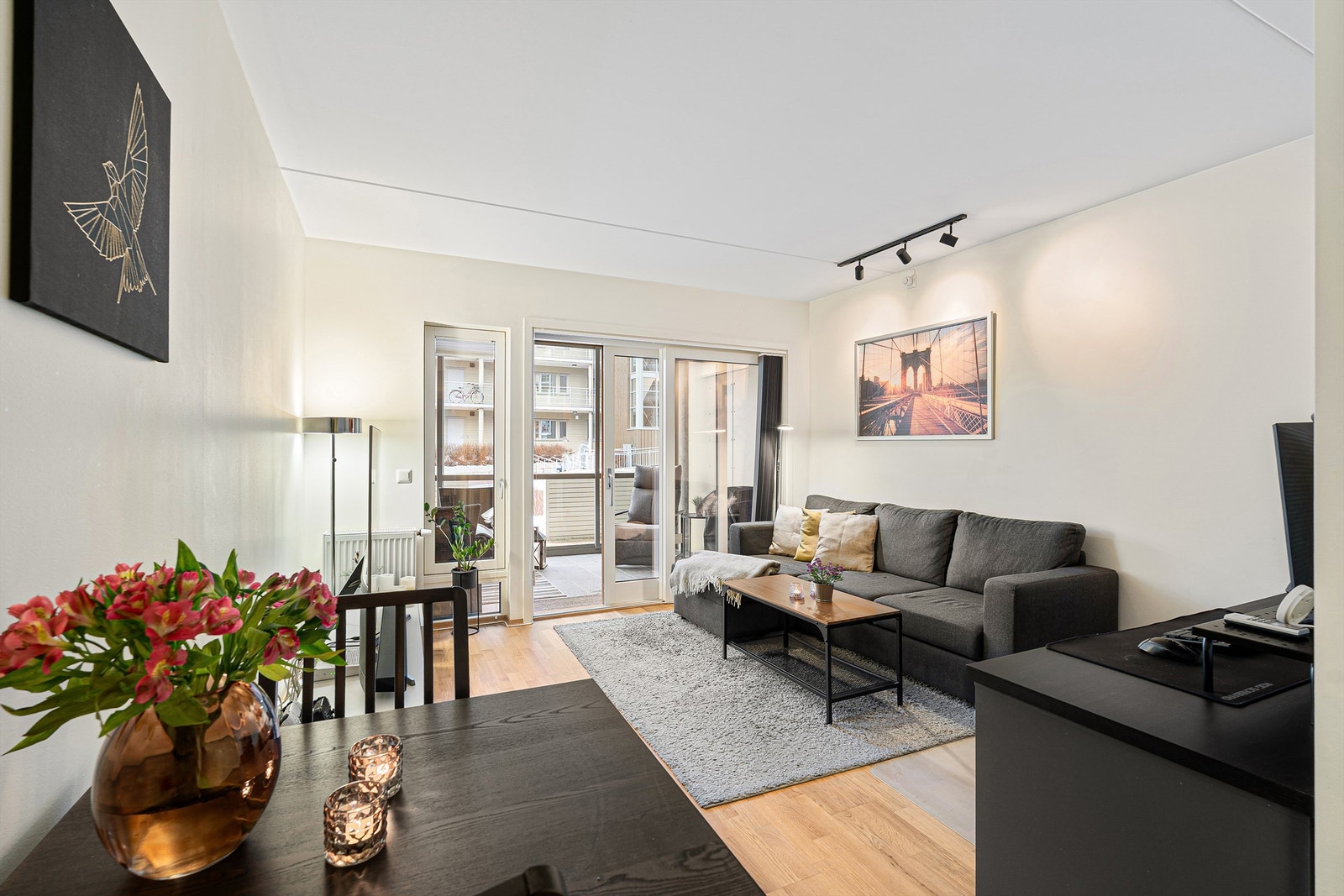 Saip Harmankaya har gleden av å presentere Anders Søyseths veg 9! Pen 2-roms selveierleilighet beliggende i et ettertraktet område på Ranheim! Foto: Krokstad-Nervik (Ekaterina Krokstad) Galleribilde