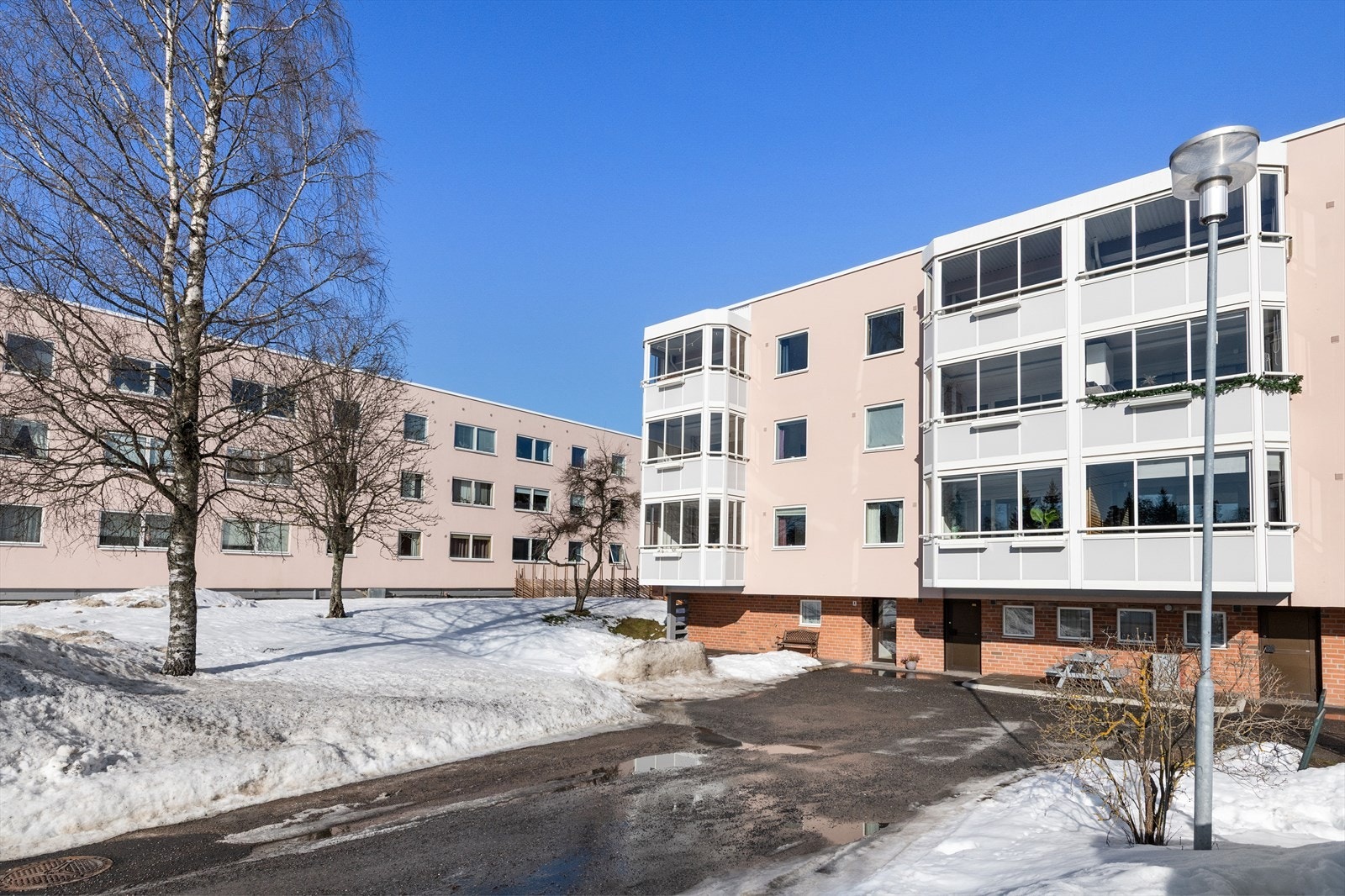 Fasade inngangsparti Galleribilde