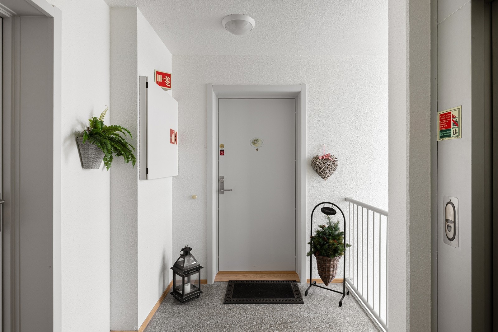 Leiligheten har en enkel adkomst via heis eller trapp. Galleribilde