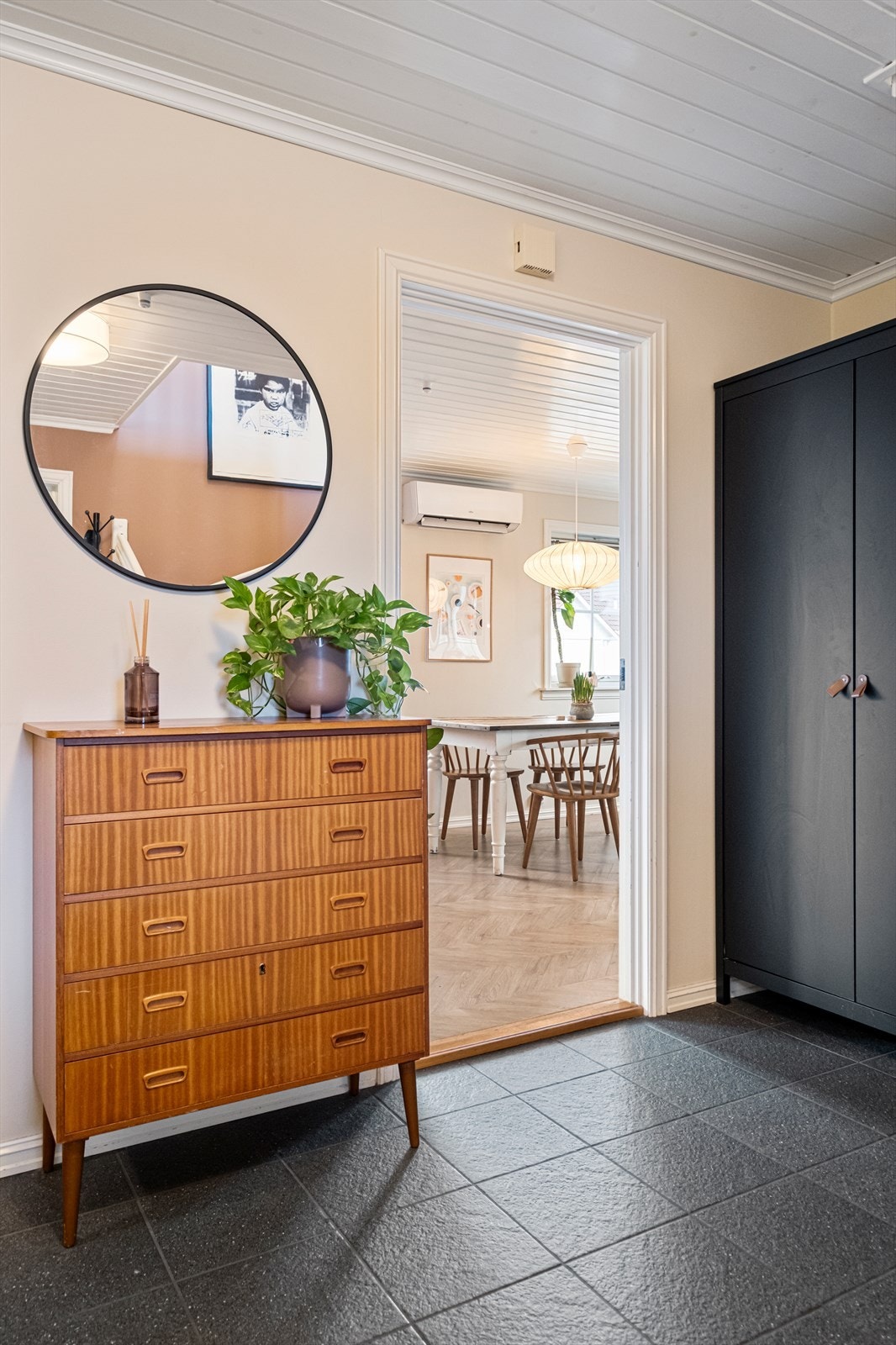 Entré / hall med gulvvarme Galleribilde