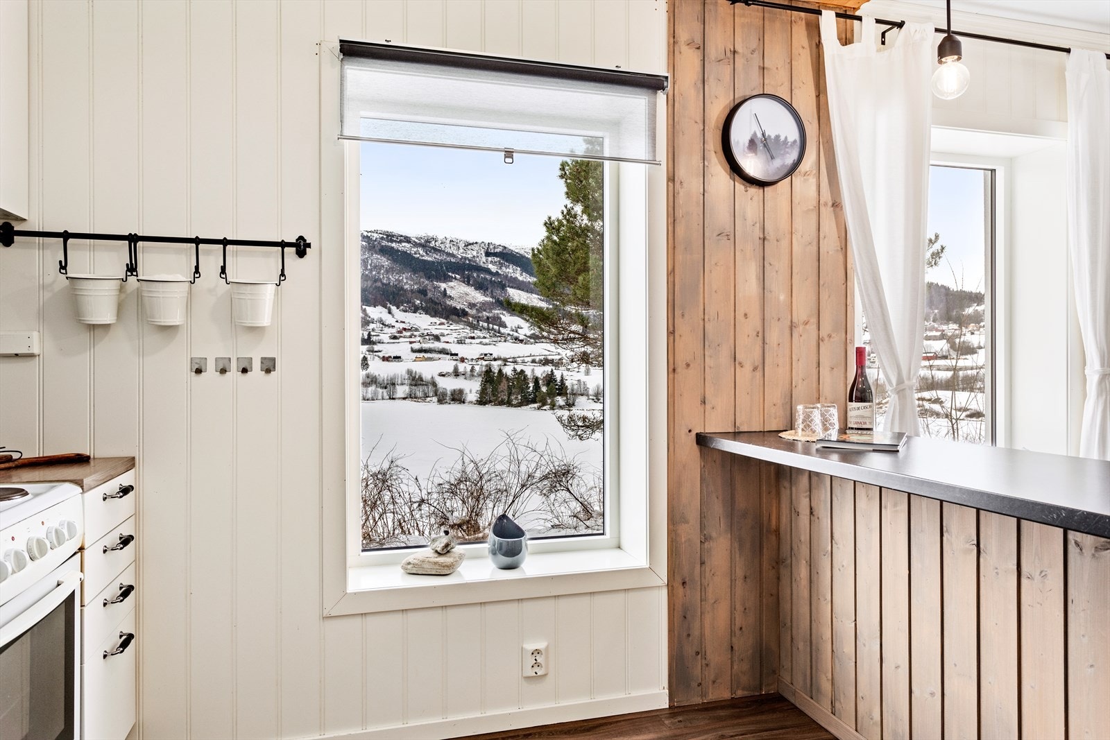 Leilegheita har balansert ventilasjonsanlegg, og felles fiber. Galleribilde