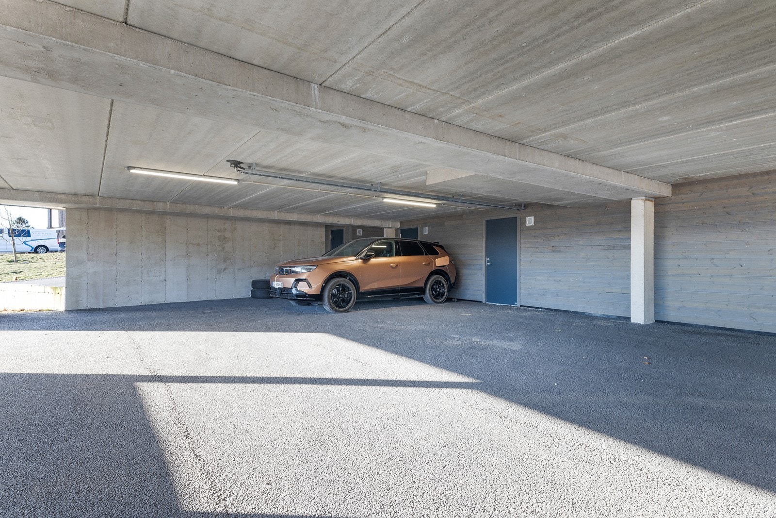 Parkering i eget anlegg med heistilknytning Galleribilde