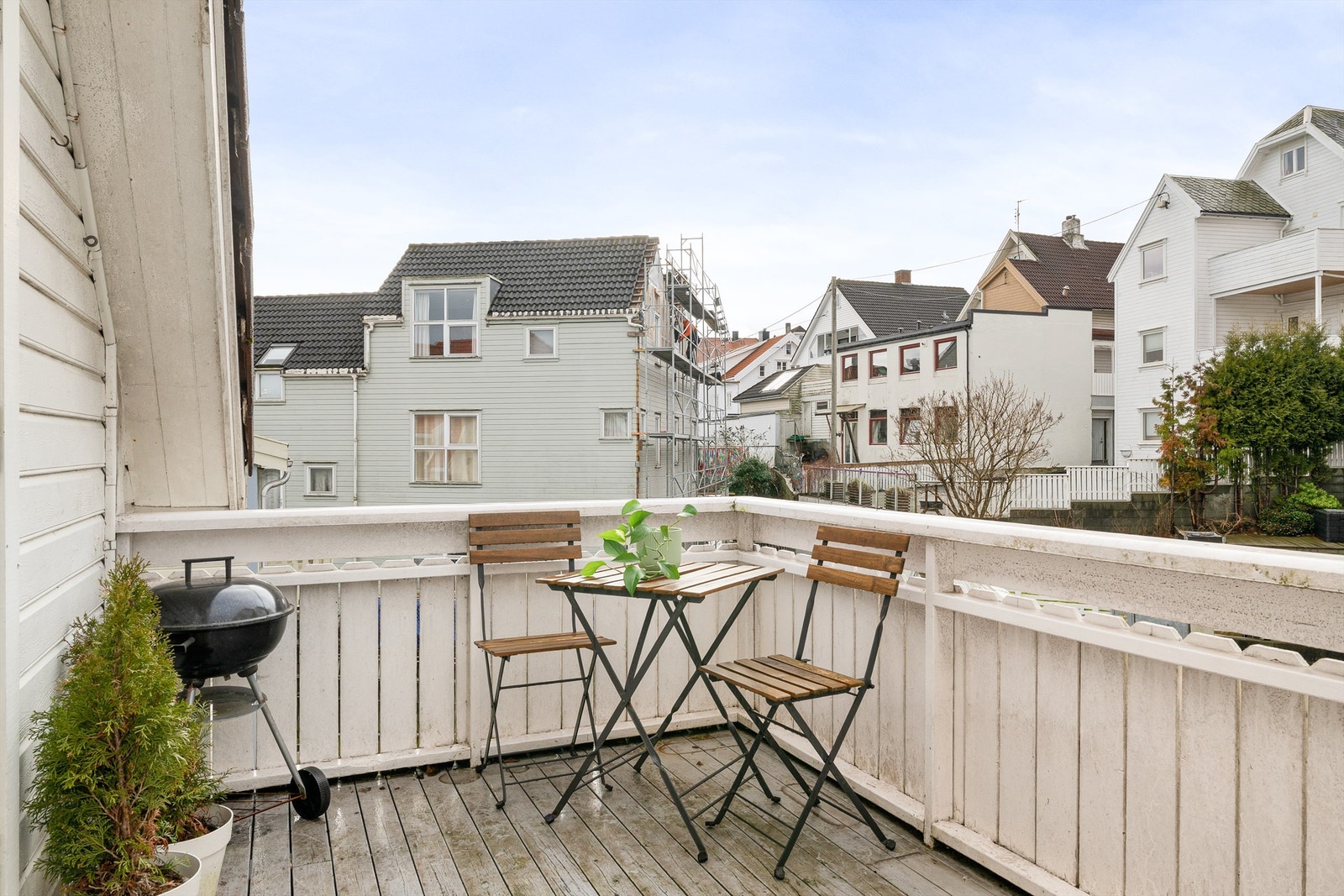 Balkongen er på 9 kvm. Galleribilde