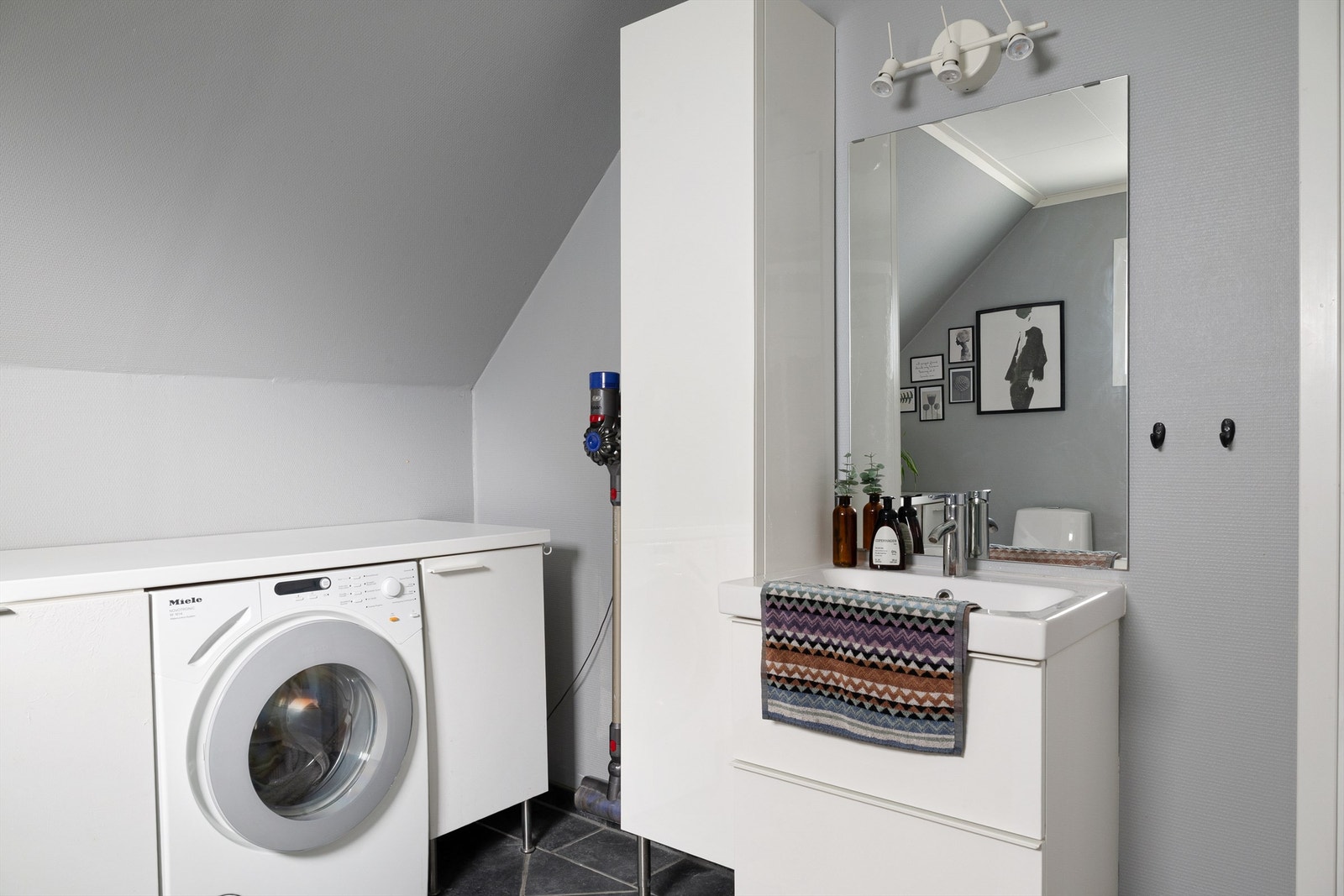 Vaskemaskin er inkludert i handelen. Galleribilde