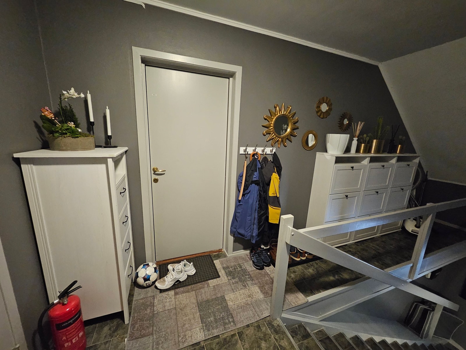 Inngang til leiligheten. Galleribilde