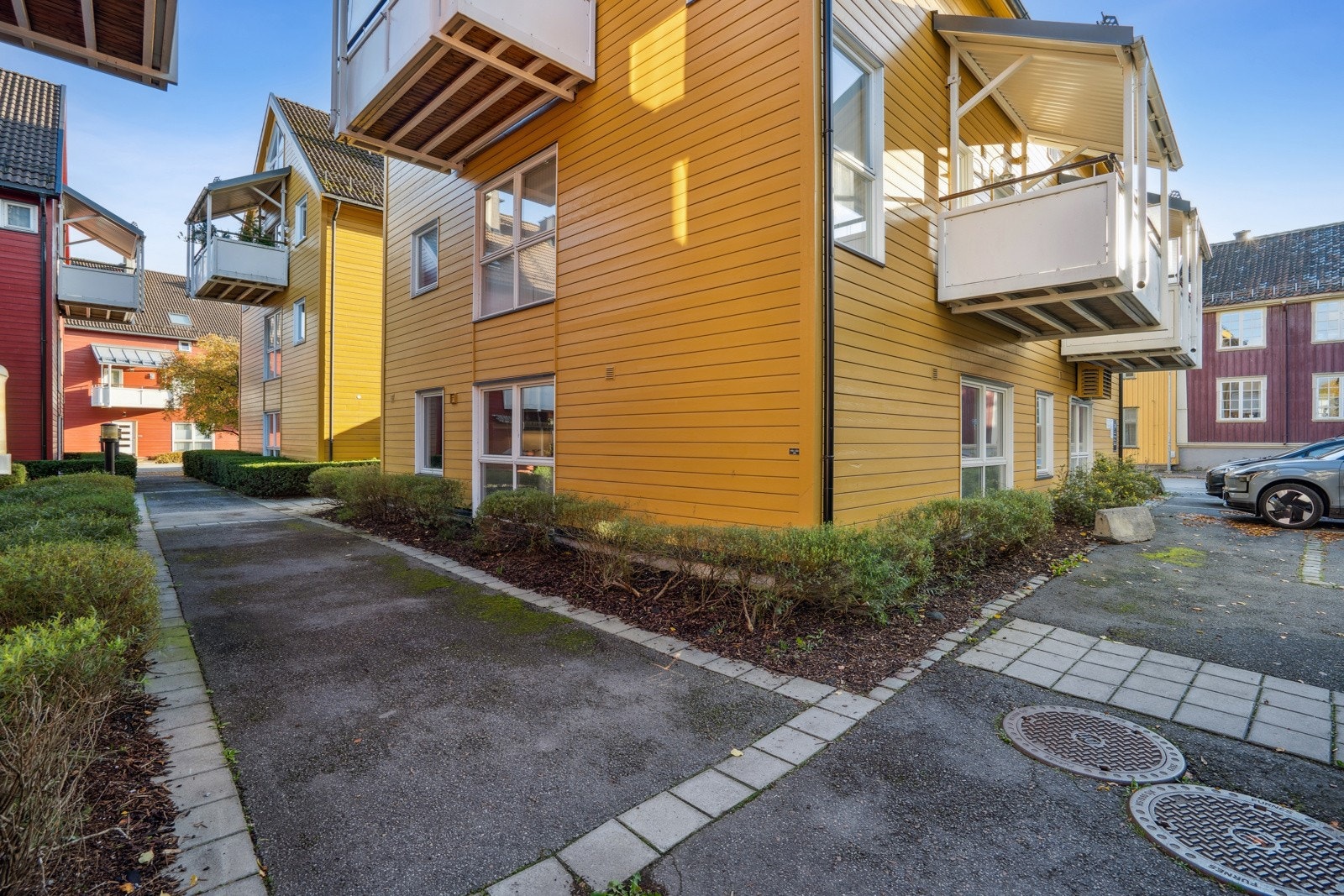 Vinduer er fra 2016 med to-lags glass. Galleribilde