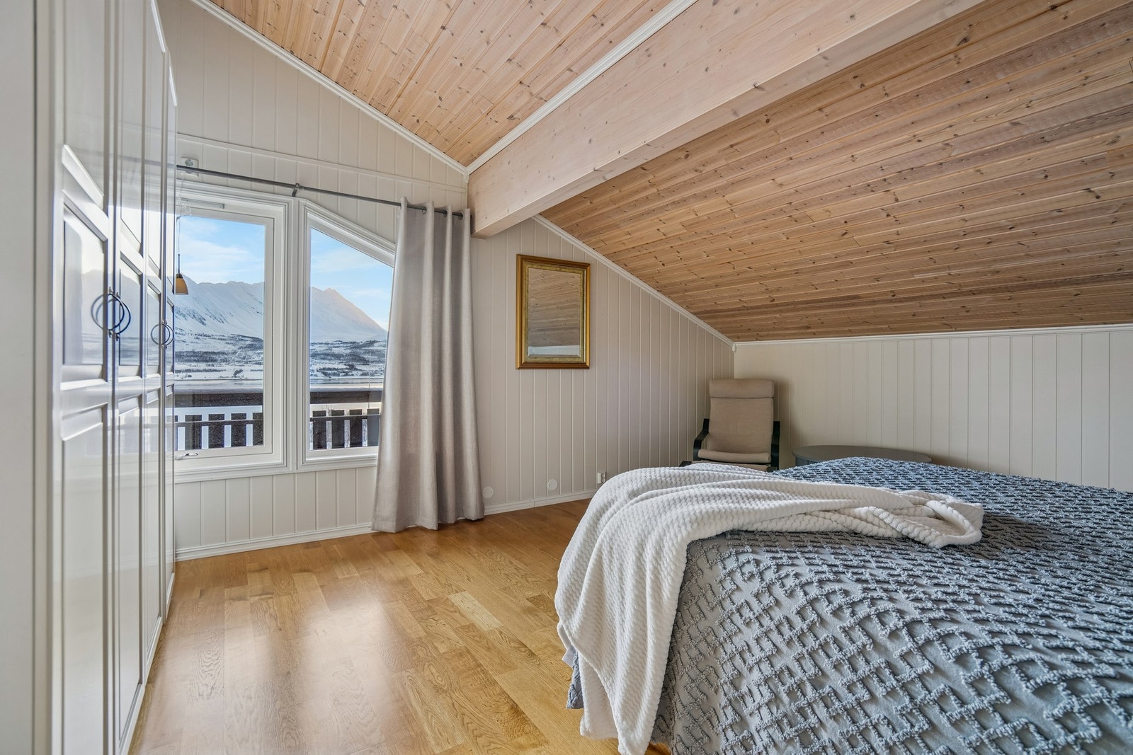 Soverom 2 i andre etasje. Galleribilde