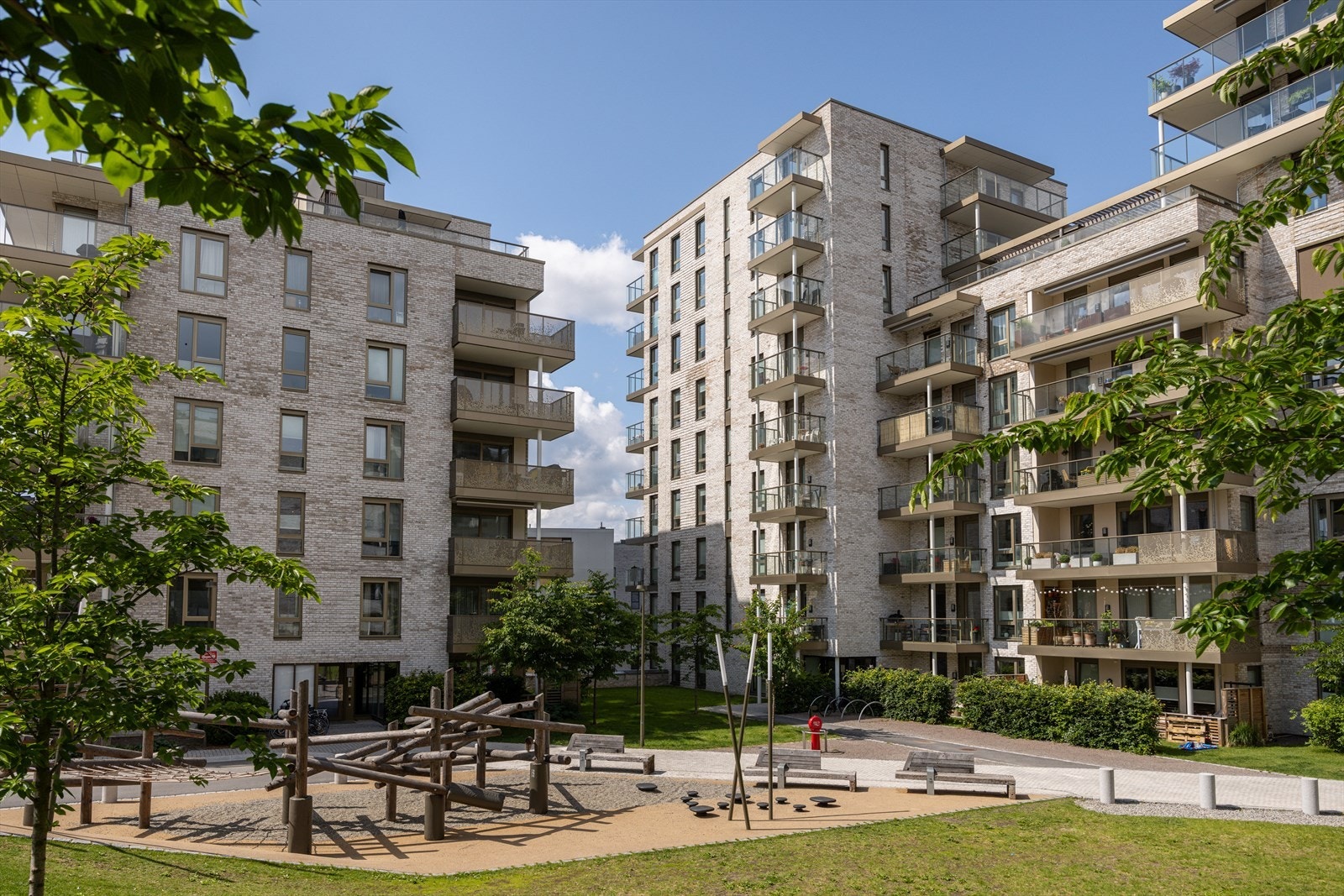 Sameiet består av 241 boligseksjoner. Galleribilde