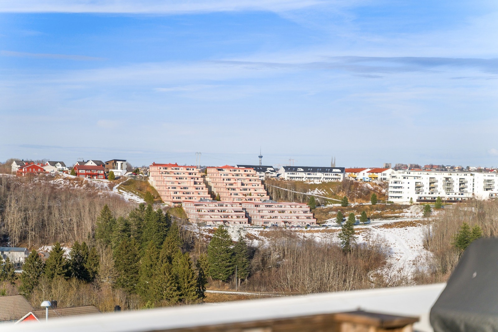 Utsikt fra terrassen. Galleribilde
