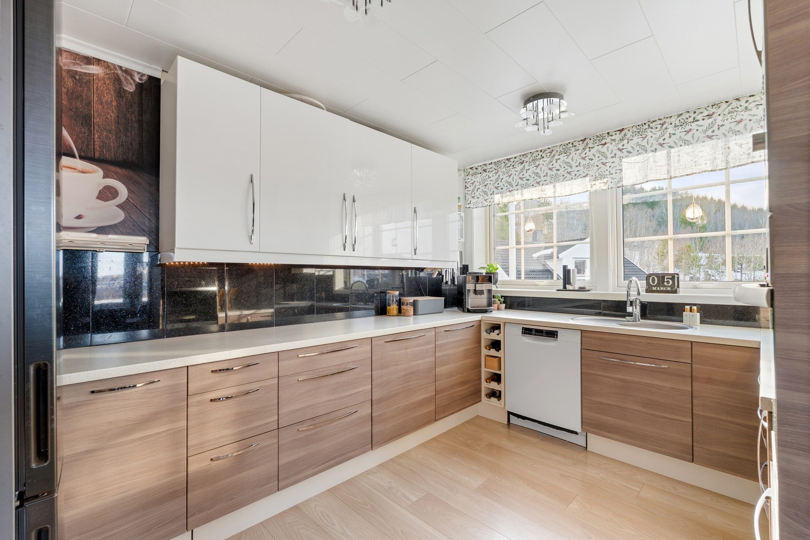 Pent kjøkken fra 2013. Galleribilde