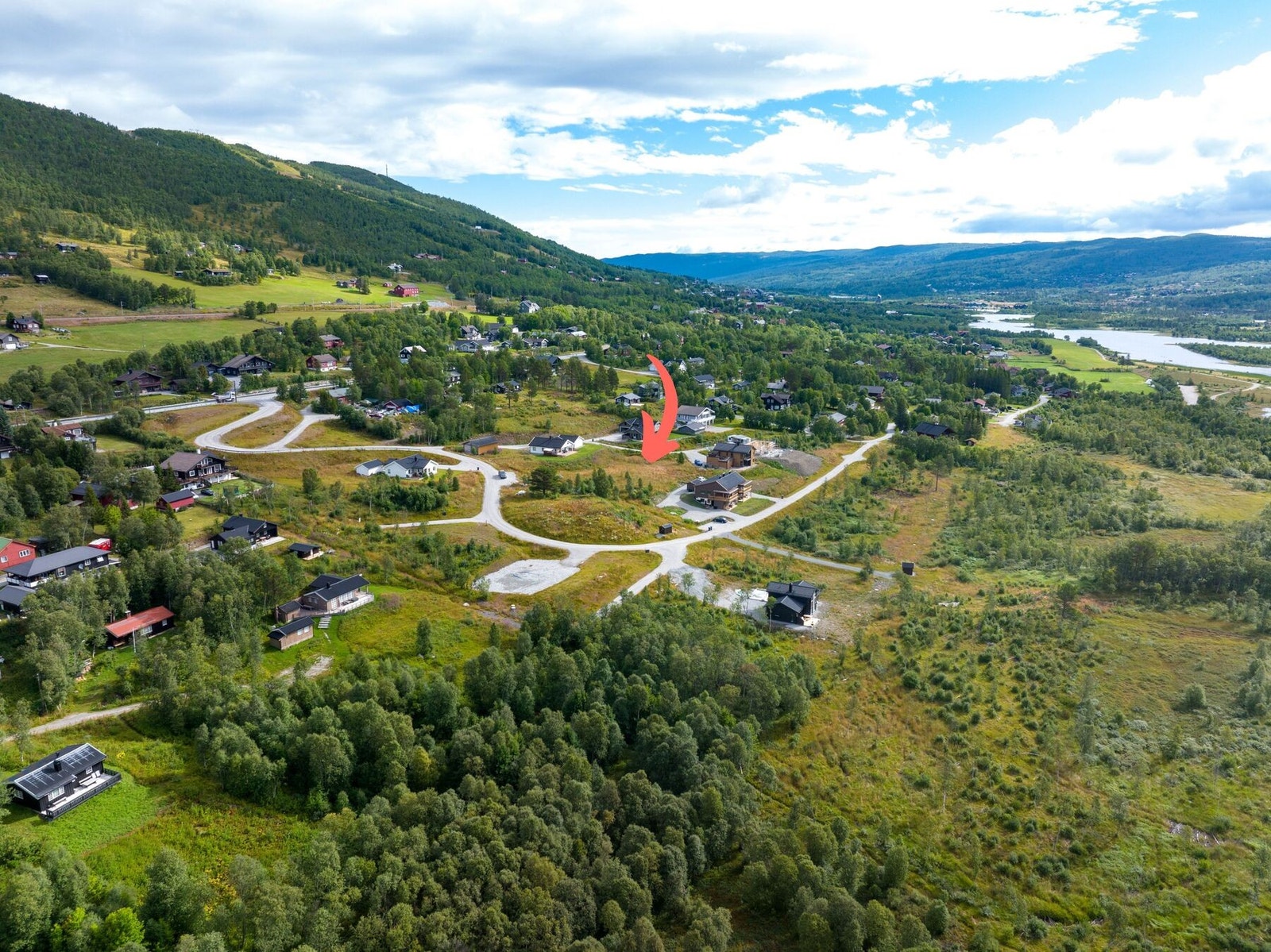 Velkommen til Sveinsrud 24 (Foto: Pål Harald Uthus) Galleribilde