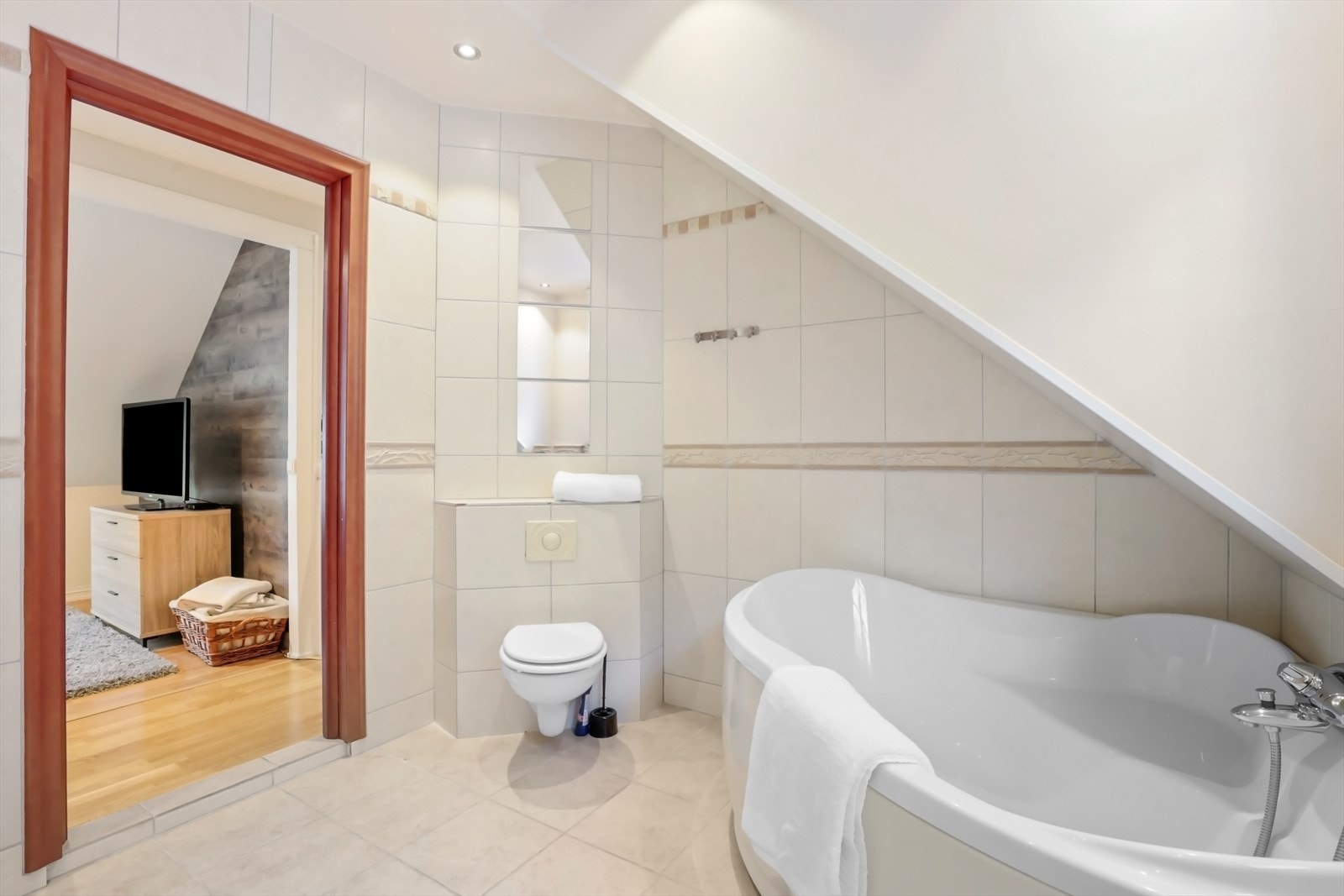 62bad.jpg Galleribilde