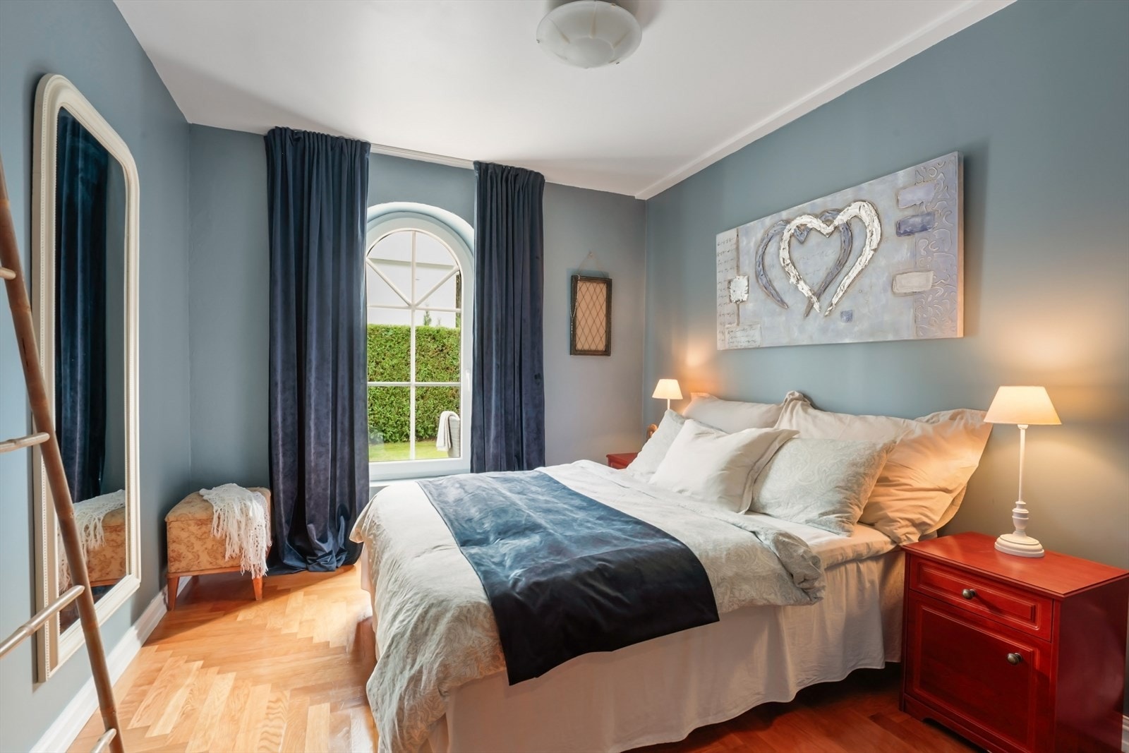 Soverom i 1. etasje. Galleribilde