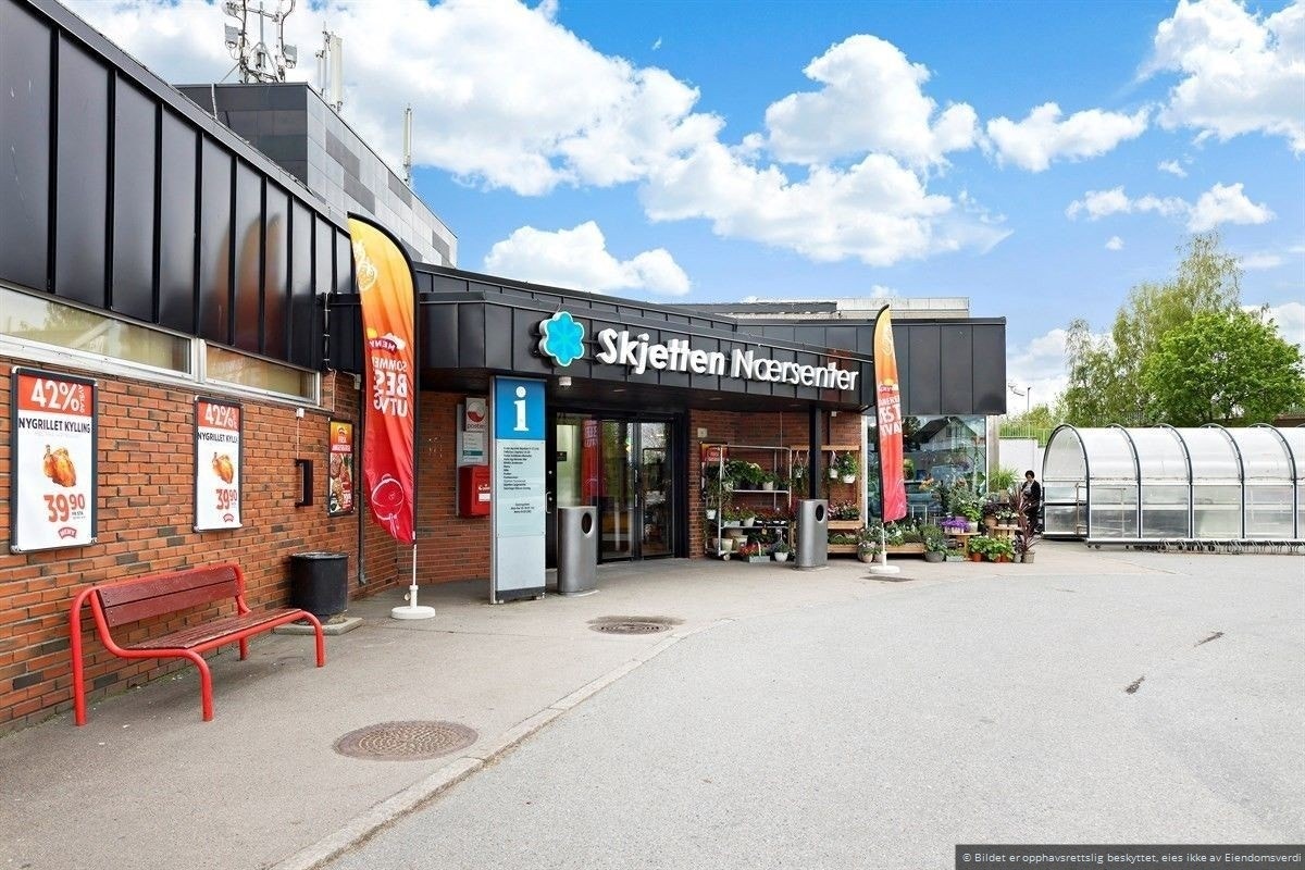 Skjetten nærsenter er rett i nærheten Galleribilde