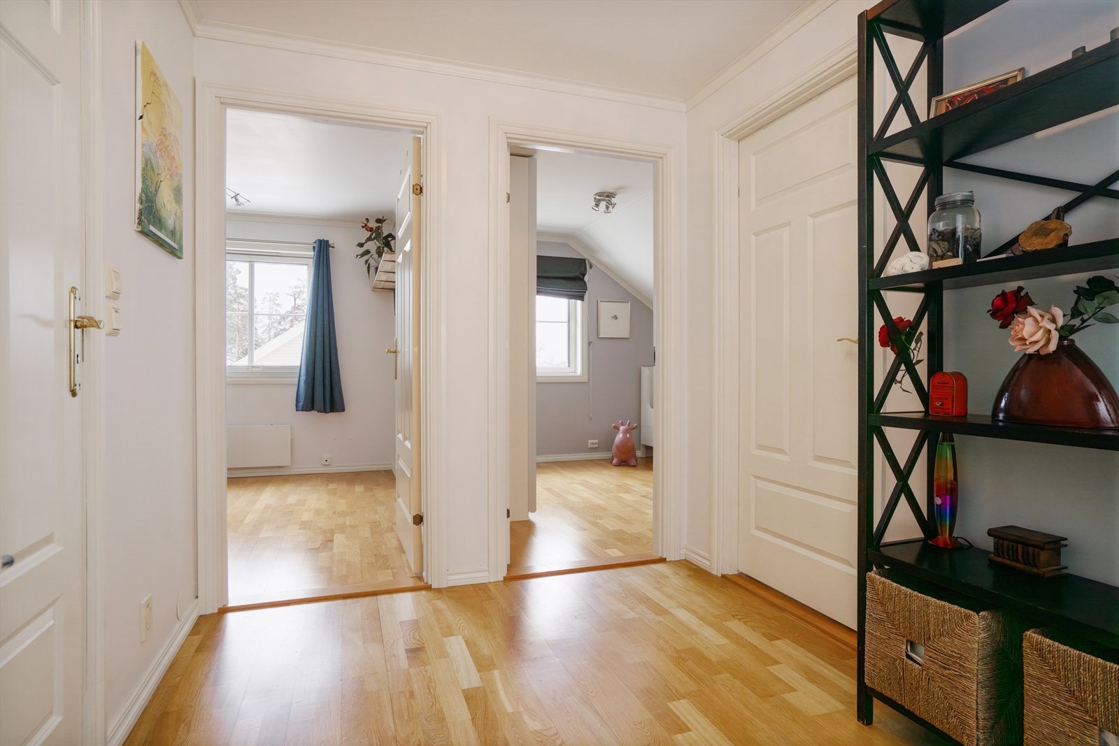 Gang i 2. etasje som tar deg videre til soverom og bad. Galleribilde