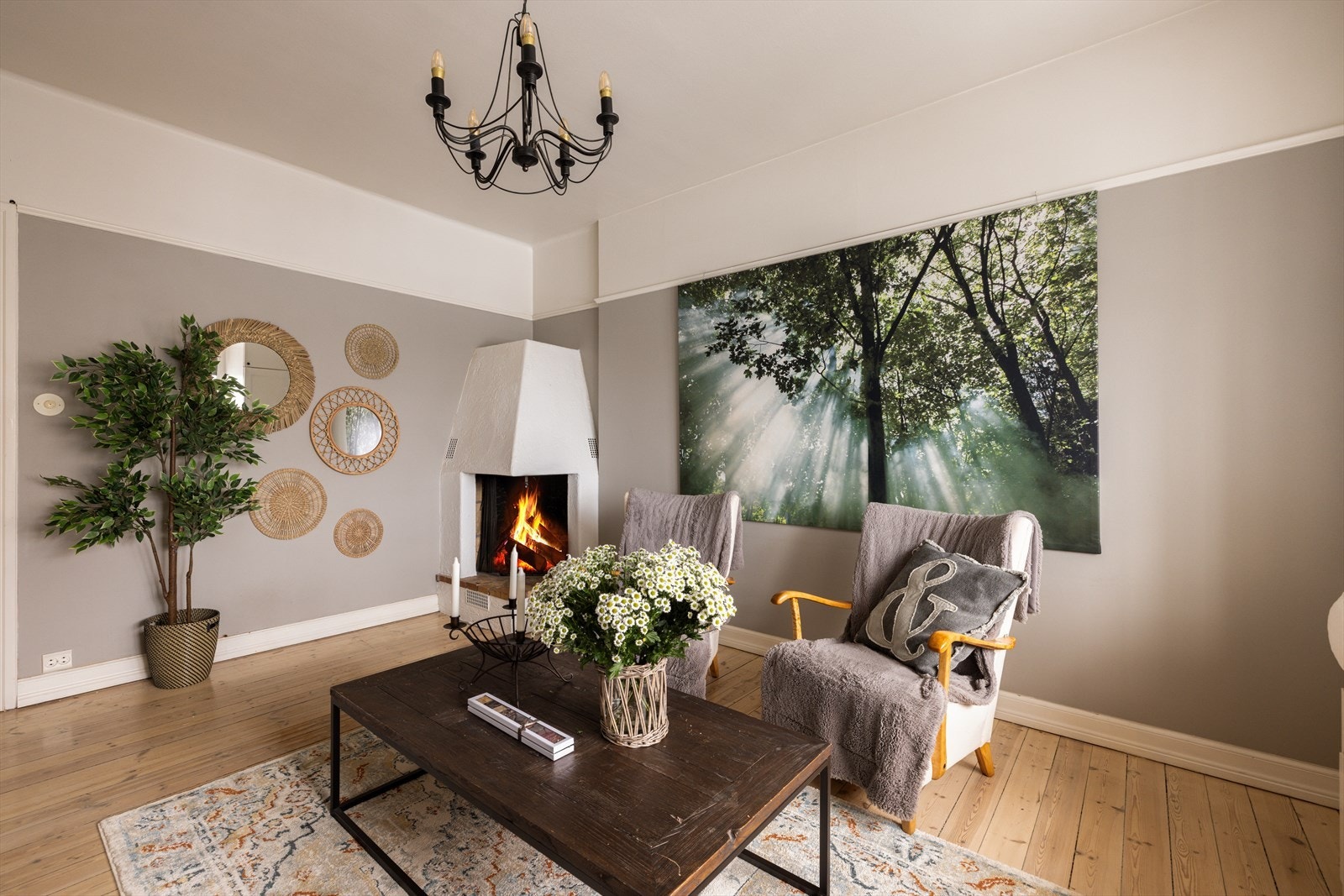 De ulike oppholdssonene i boligen gjør at det er enkelt å trekke seg tilbake. Galleribilde