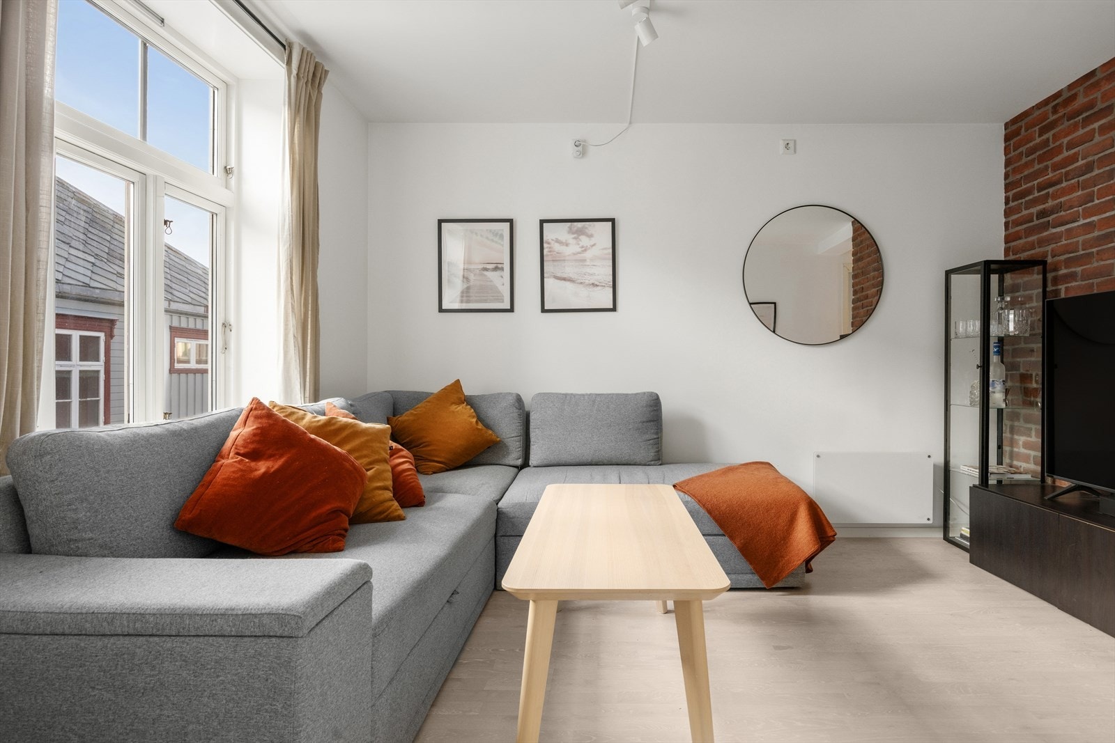 DNB Eiendom v/ Dorte Fagerstad har gleden av å ønske velkommen til Kirkegata 57A! Galleribilde