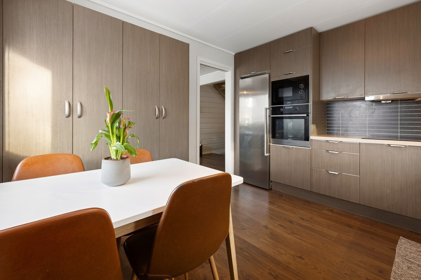 Fin spiseplass Galleribilde