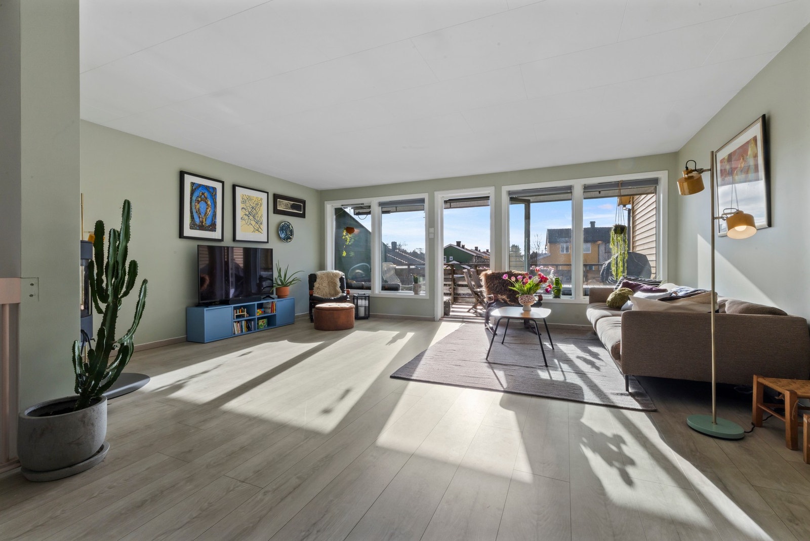 Velkommen til
Harald Halvorsens vei 45J - Presentert av Stian Mathisen v/Privatmegleren Park. Galleribilde