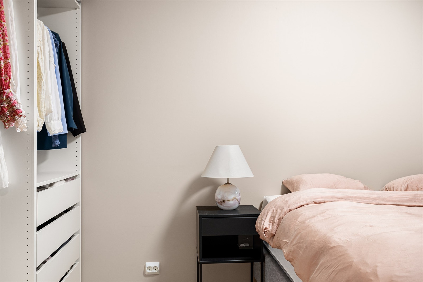 Soverom. Galleribilde