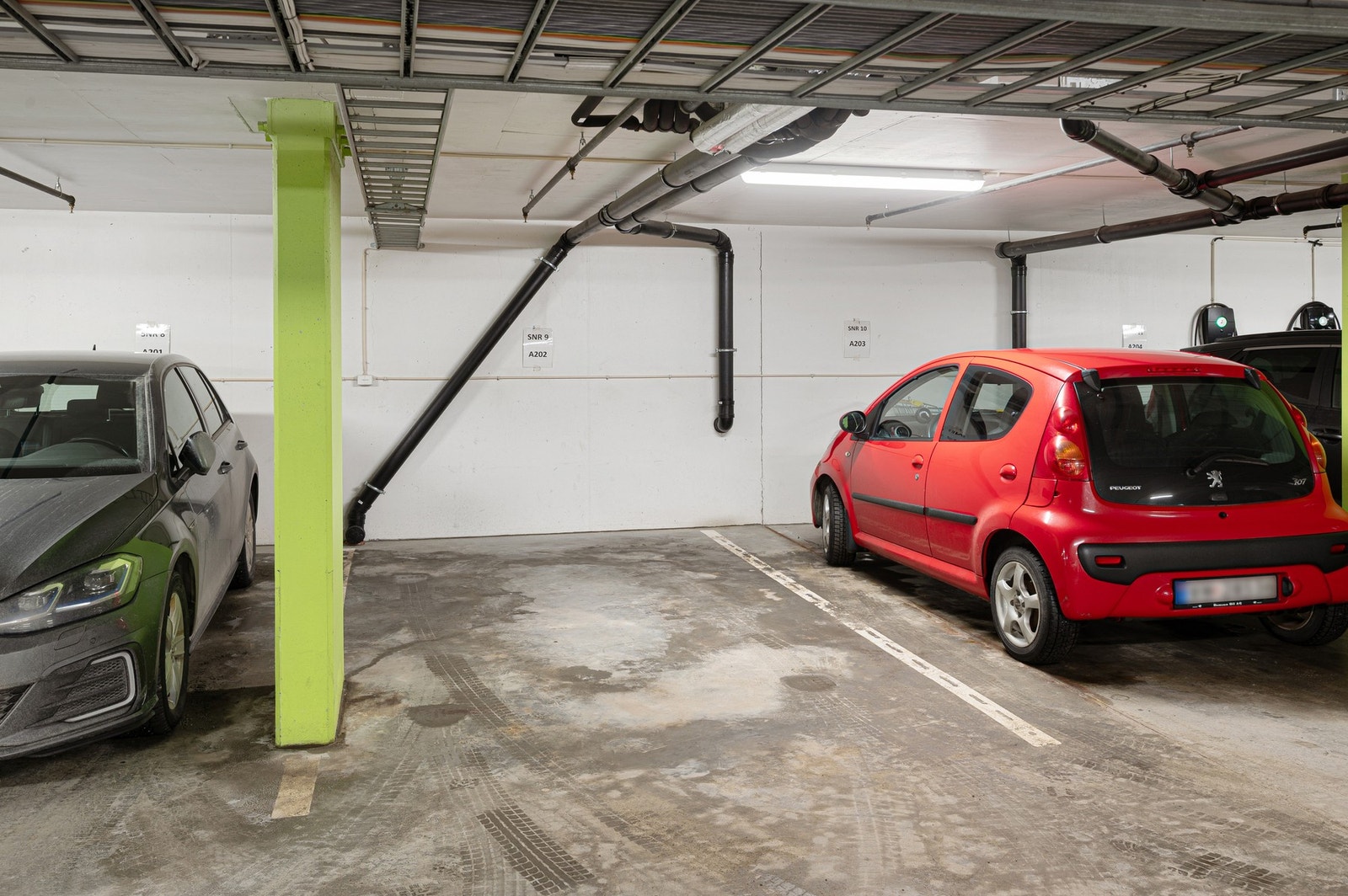Fast p-plass i oppvarmet parkeringskjeller. Galleribilde