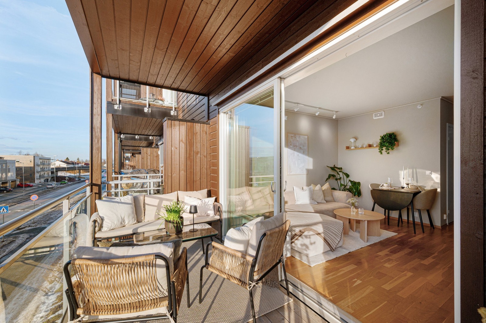 Bygget ble ferdigstilt i 2017 og leiligheten holder en gjennomgående høy standard. Galleribilde