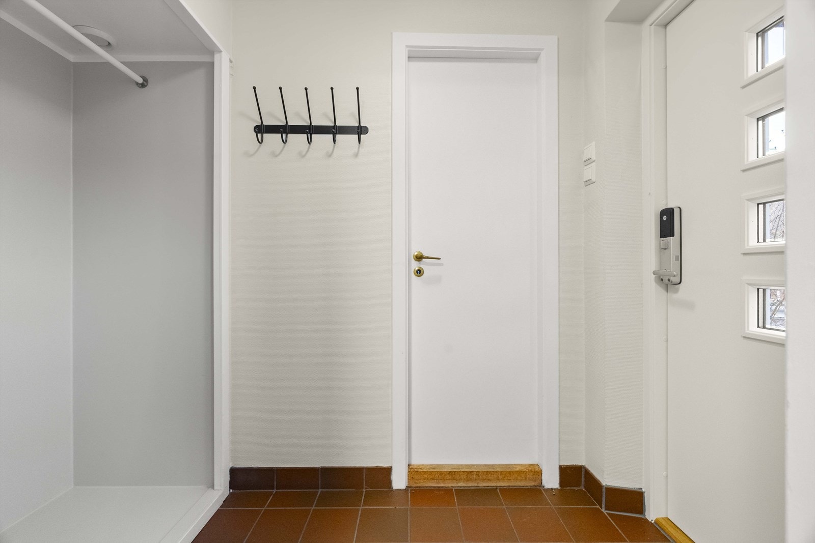 Velkommen inn - gang første etasje Galleribilde