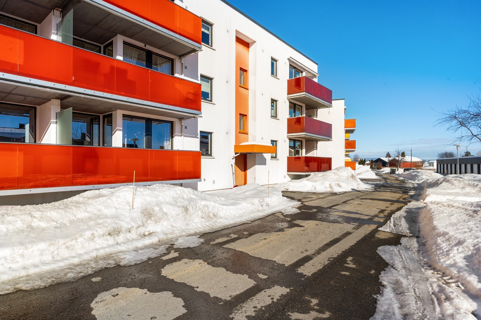 Gjøvik byr på en sjarmerende bykjerne med både stort kjøpesenter, koselige smågater og et godt utvalg av caféer og butikker. Galleribilde