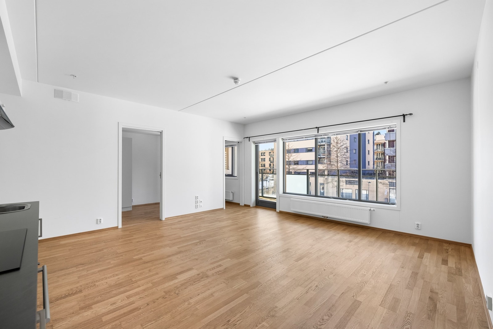 Her har du gode møblerings muligheter, og plass til stor hjørnesofa. Galleribilde