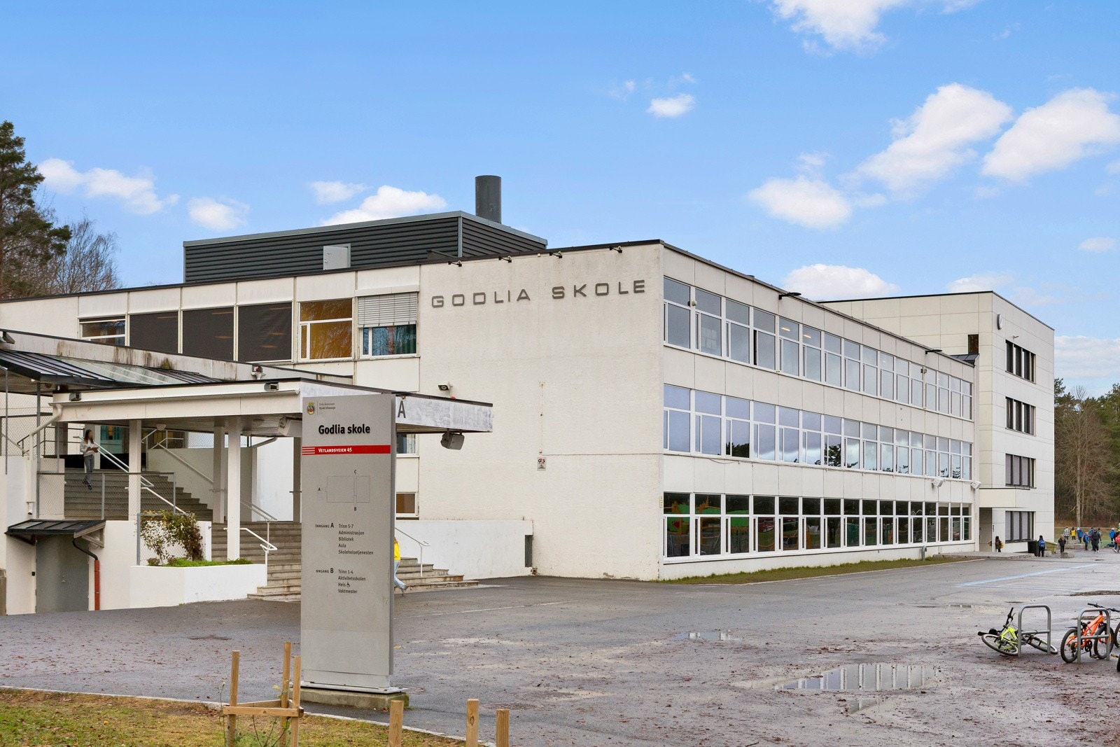 Godlia skole Galleribilde