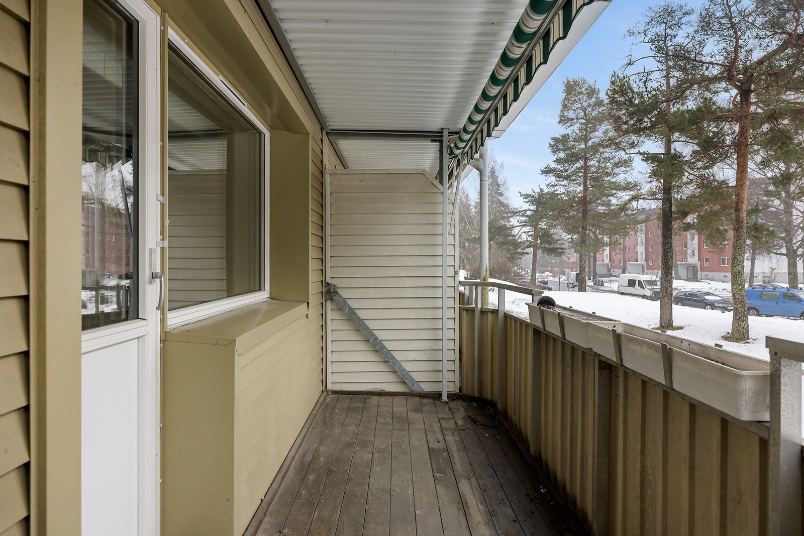 Her har du plass til hyggelig utmøbler og grill hvis ønskelig. Galleribilde