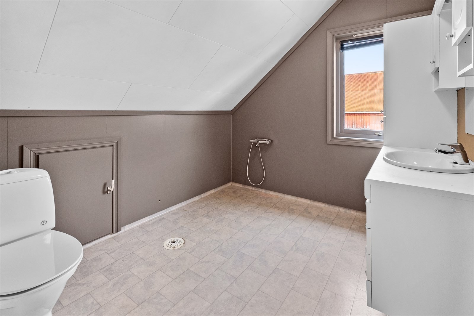 Bad/ wc på loftet Galleribilde