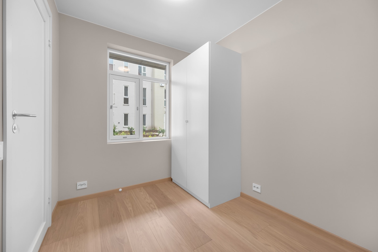 Lyst og fint soverom. Galleribilde