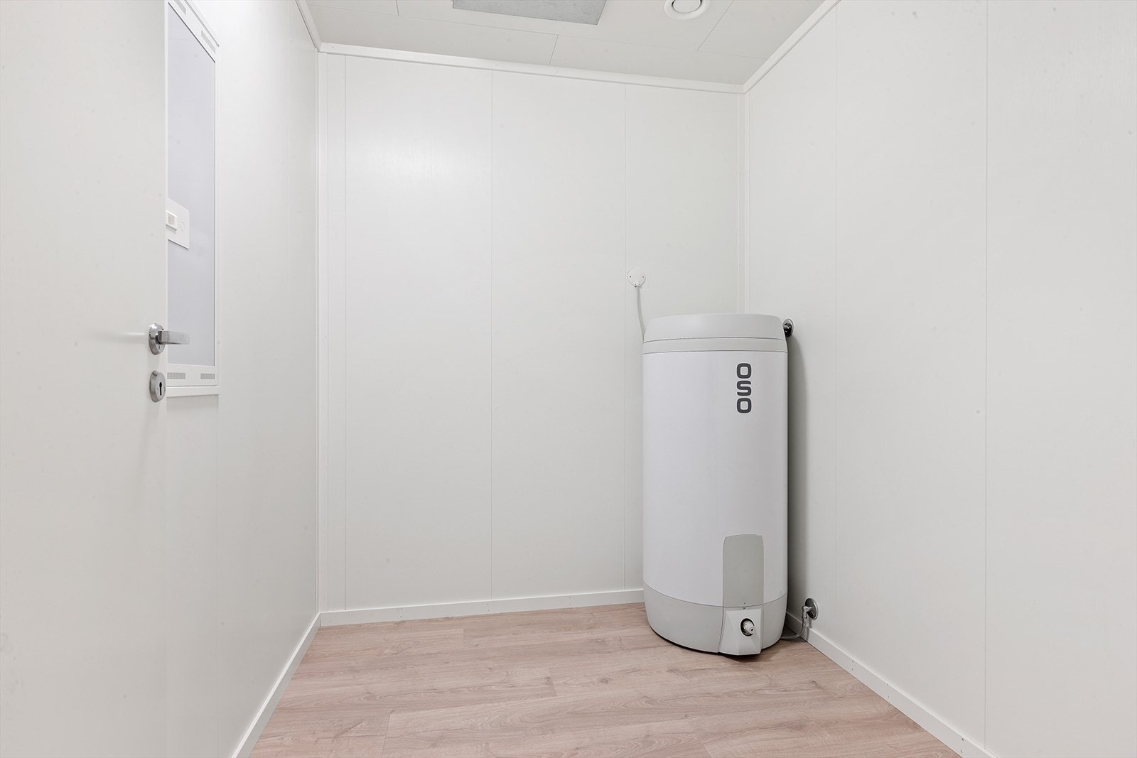 I byggetrinn 3 har leilighetene fått en større innebod da varmeveksleren er lagt i taket i stedet for på gulvet. Dermed er det bedre plass til innredning. Galleribilde