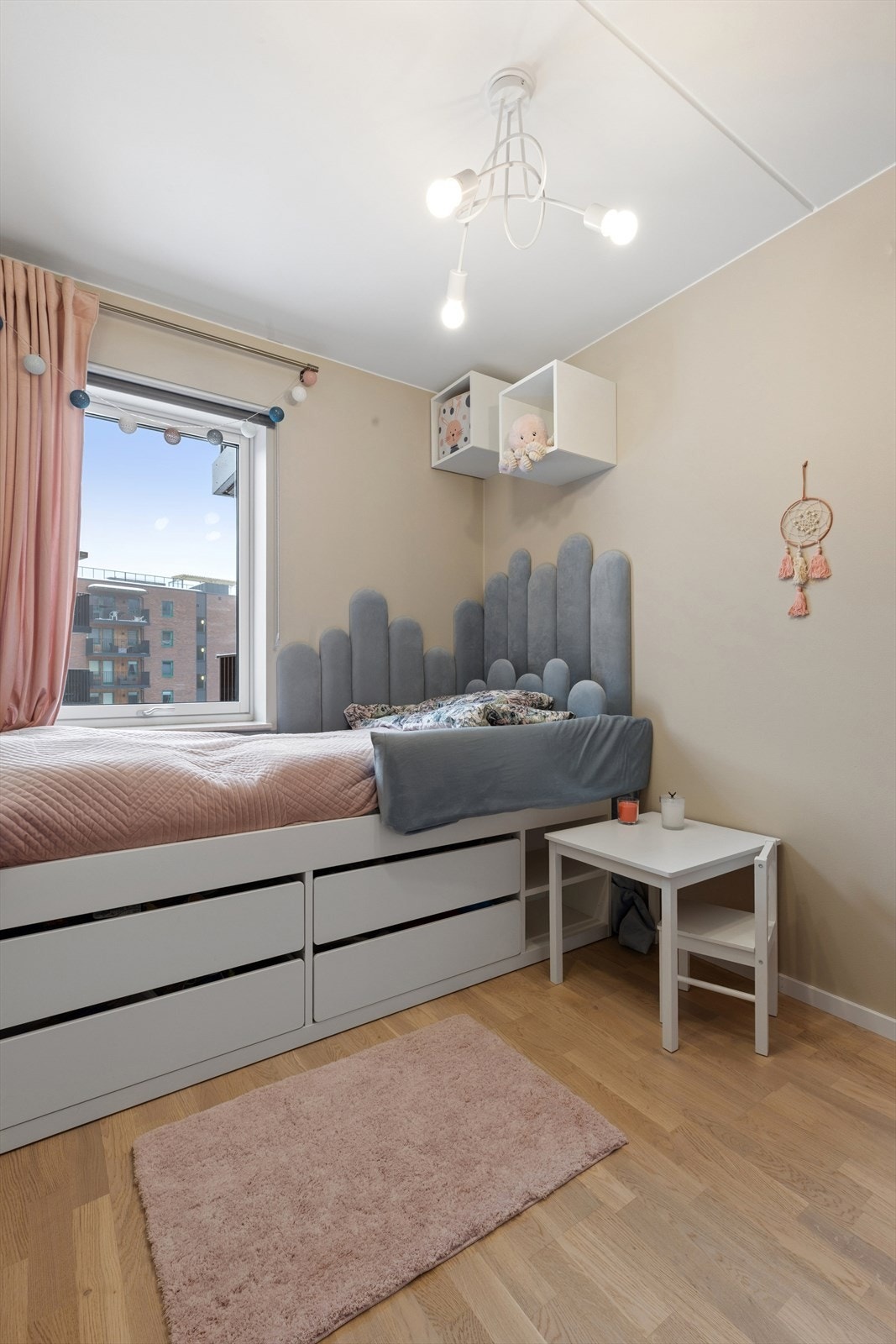 Soverom 2. Et fint barnesoverom, kontor eller gjesterom. Galleribilde