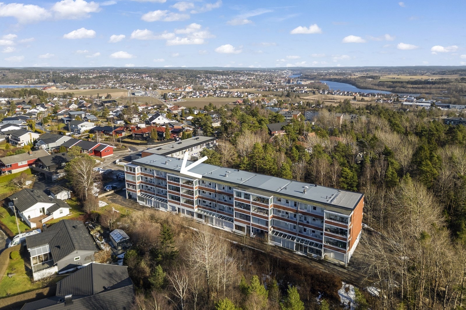 Fra Nesskogen er det kort vei til Fredrikstad sentrum med bil eller offentlig transport. Galleribilde