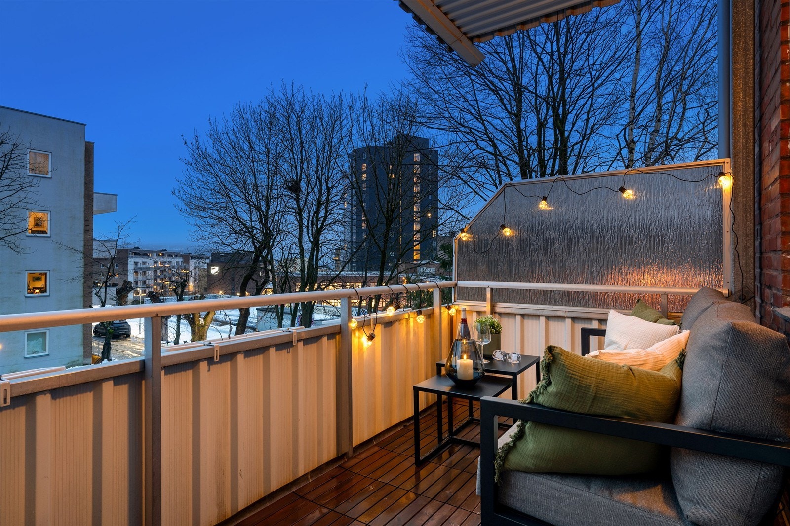 Den sydvendte orienteringen er ideell for å nyte varme dager utendørs. Galleribilde