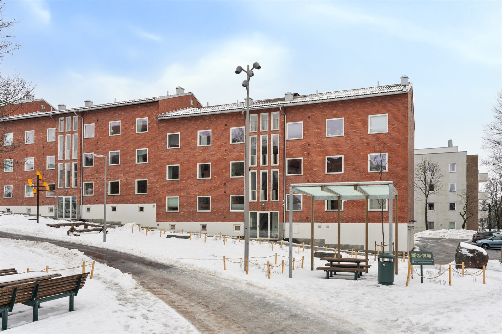 Eiendommen ligger sentralt på Ensjø, et område som har gjennomgått en stor transformasjon. Galleribilde