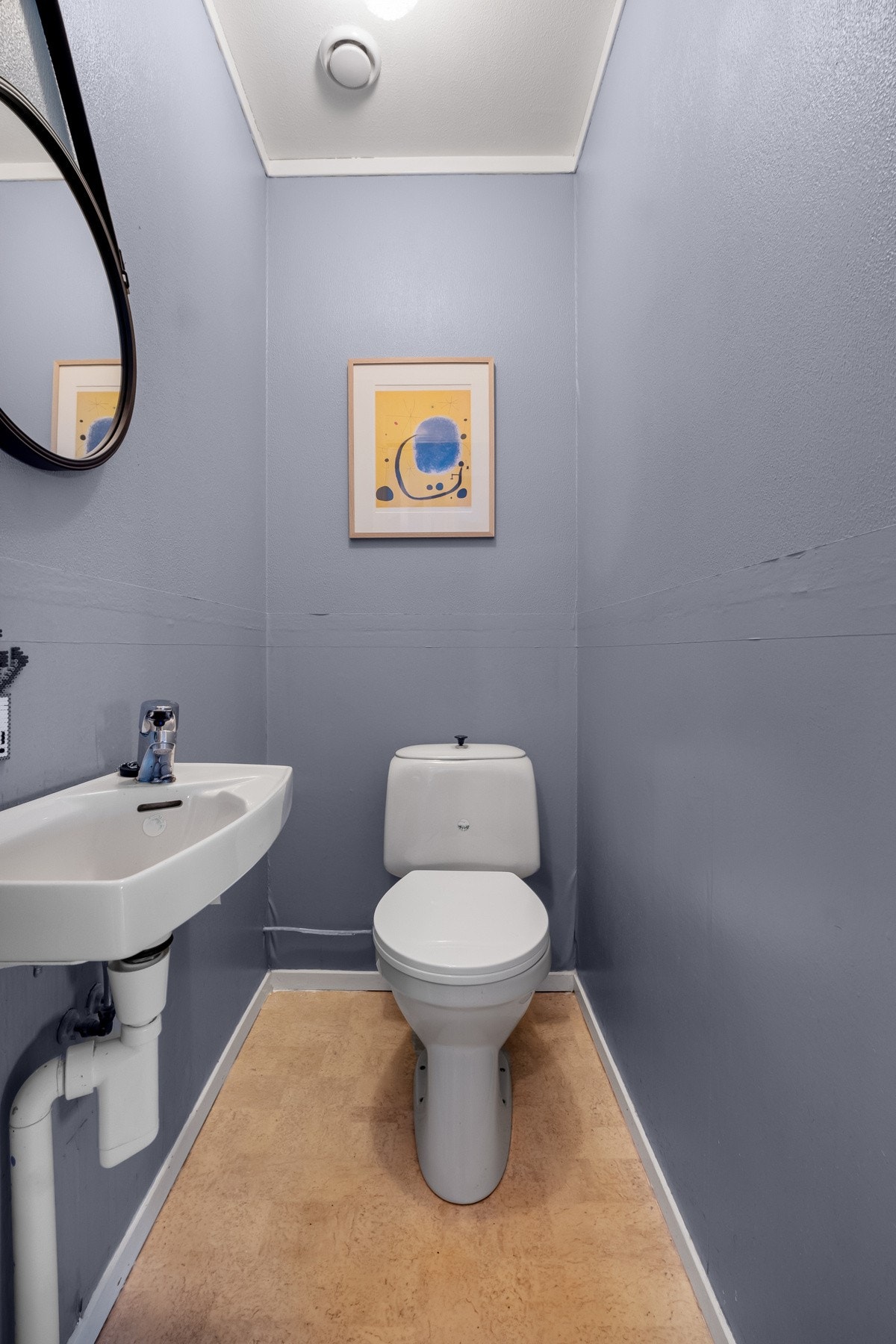 WC-rom. Galleribilde