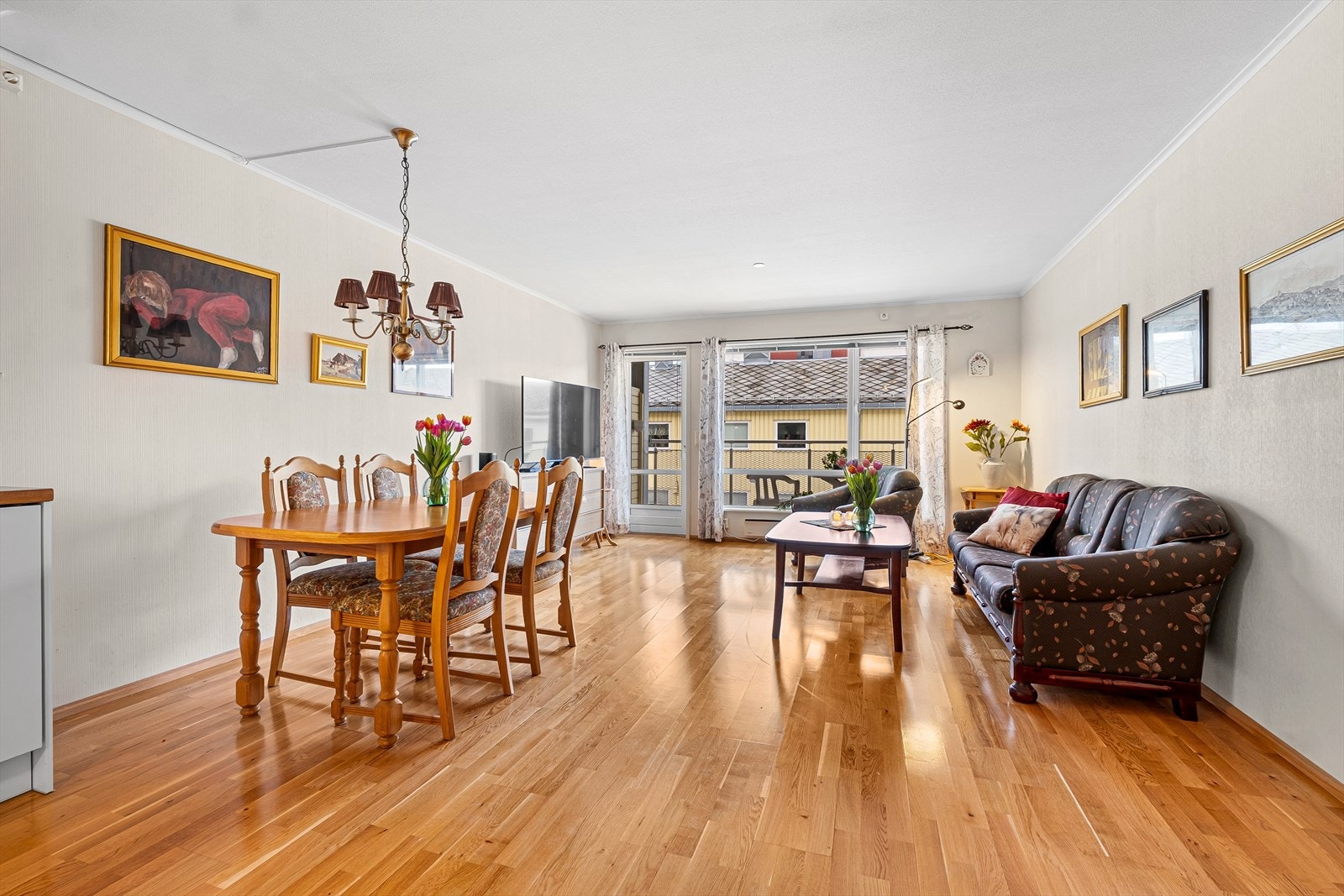 DNB Eiendom v/Eskild Walle Thomassen har gleden av å presentere Dronningens gate 60! Galleribilde