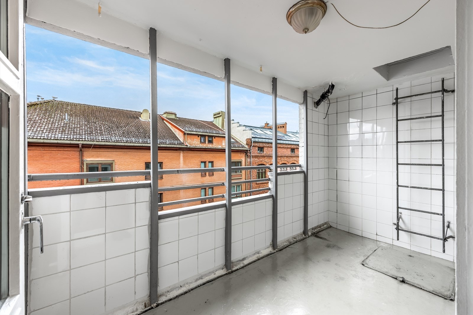 Leiligheten har vestvendt balkong. Galleribilde