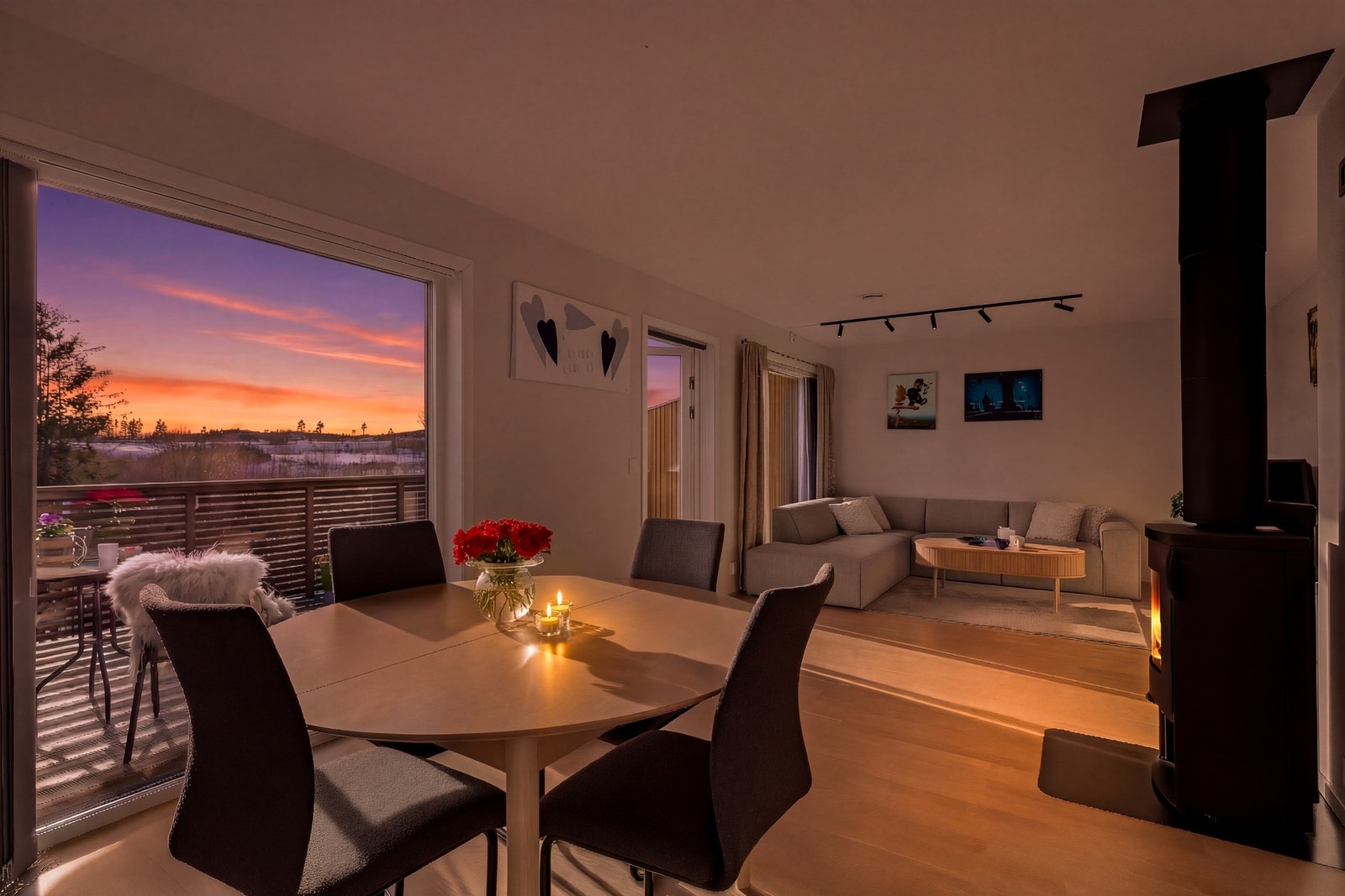 Lun og behagelig kveldsstemning Galleribilde