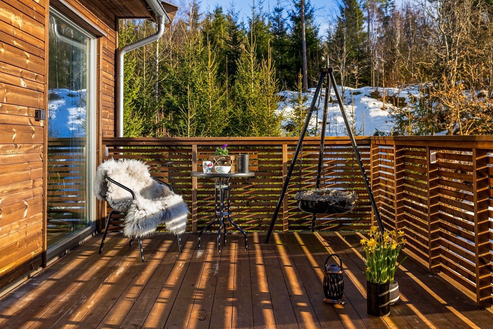 Her kan du nyte sommerdagene med fine solforhold på balkong Galleribilde