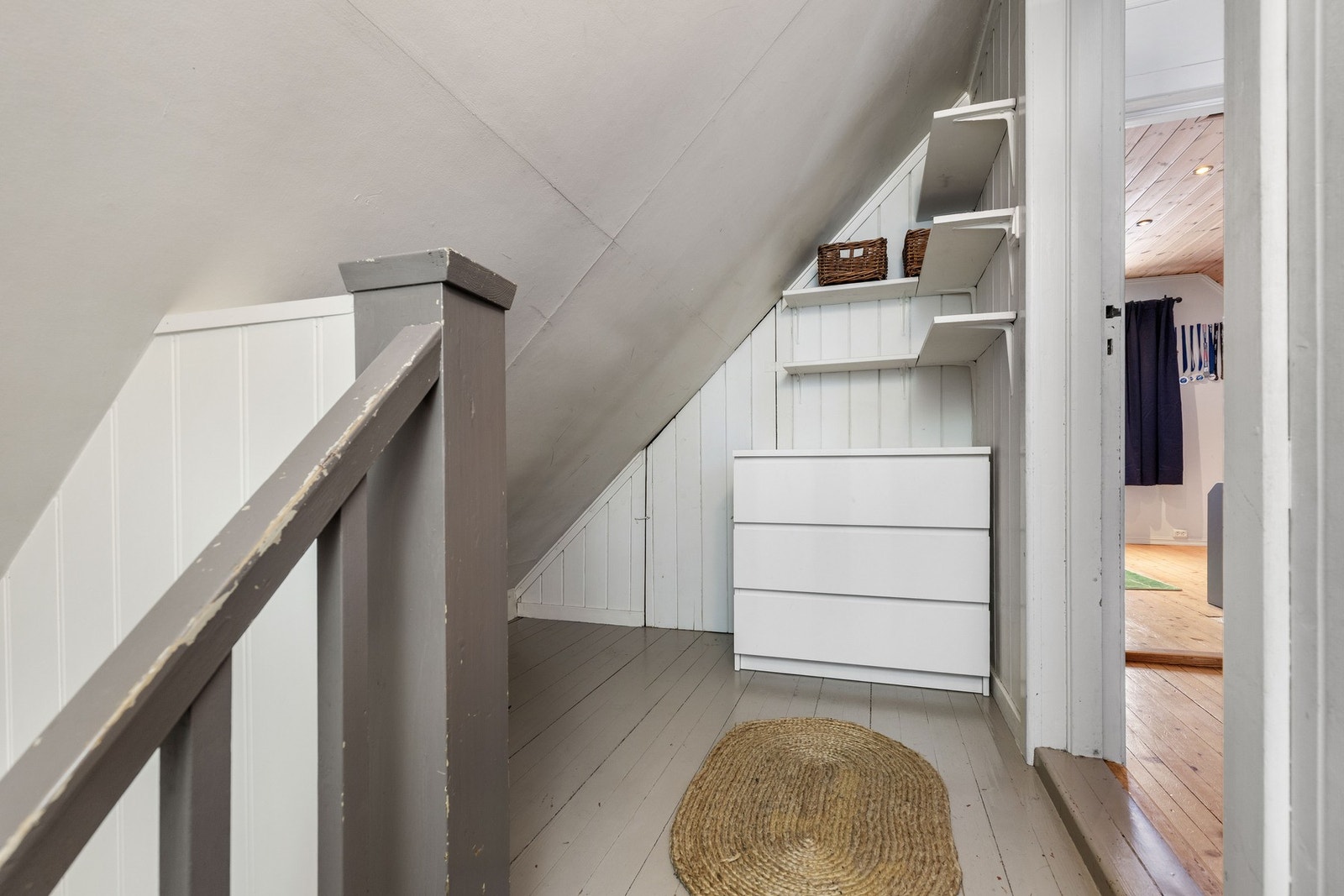 Boligen har to soverom i 2. etasje. Galleribilde