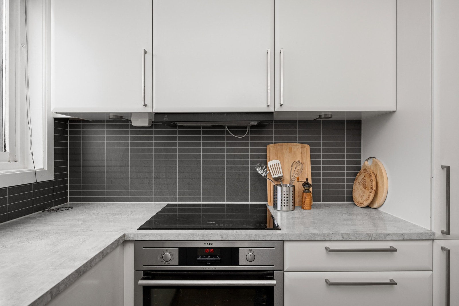 - Alle hvitevarer er også integrer og vil medfølge handelen - Galleribilde