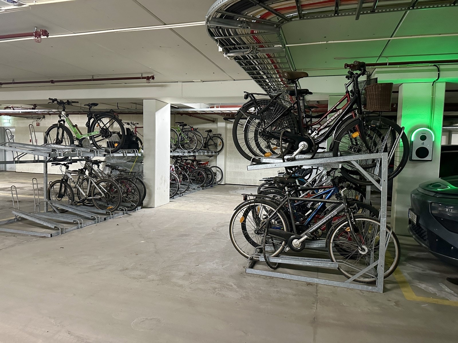Det er også felles, innendørs sykkelparkering for beboerne. Galleribilde