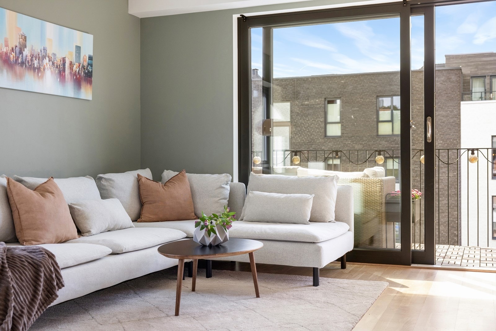 Et perfekt utgangspunkt for å innrede med egne møbler og gjenstander for å skape ditt drømmehjem. Galleribilde