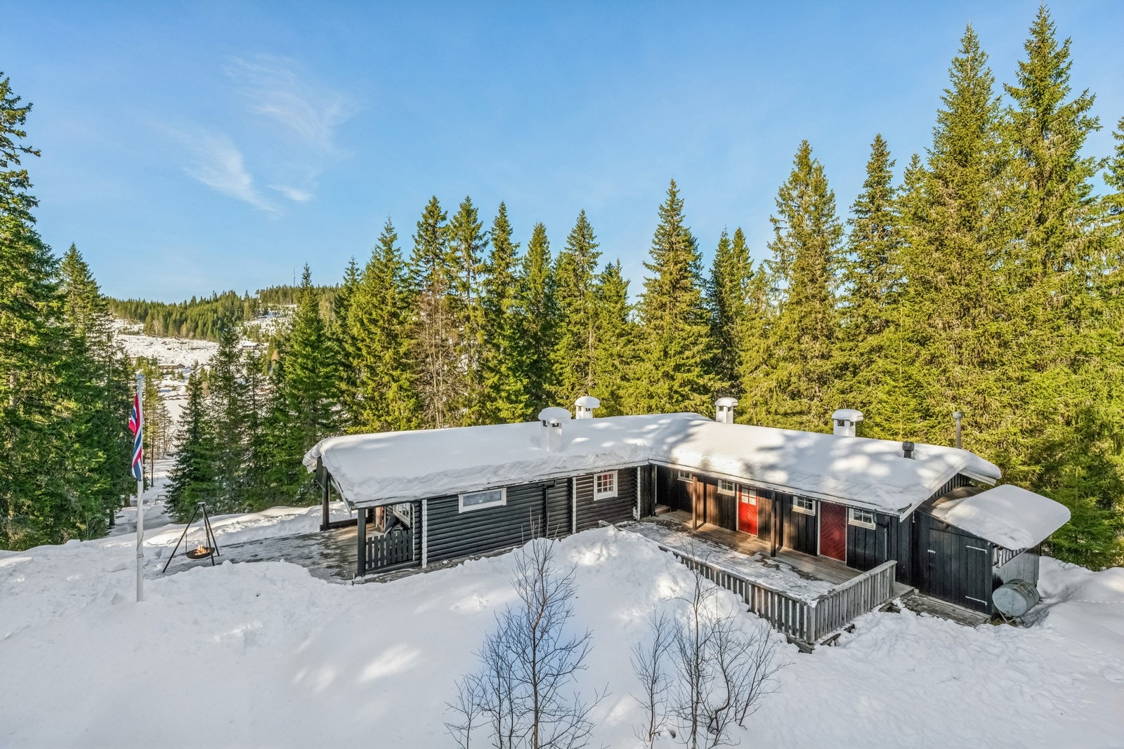 Cato Fegri v/ Privatmegleren Hønefoss har gleden av å presentere Øyangen 24! Galleribilde