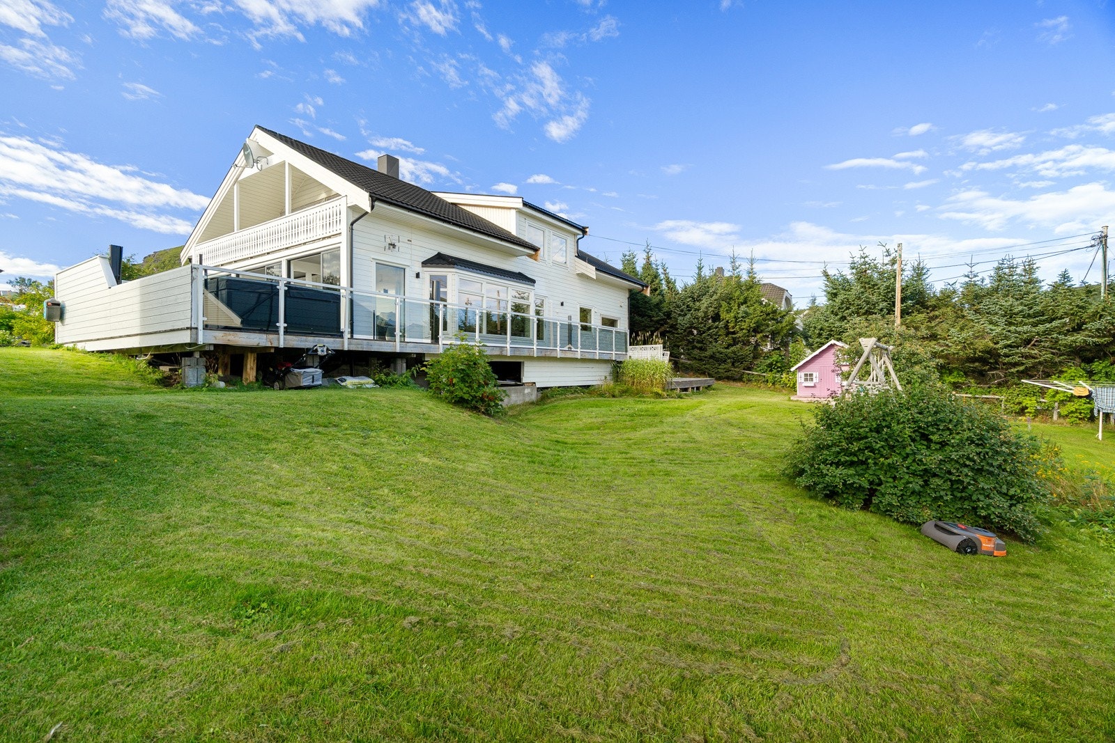 Flotte uteområder og hage!