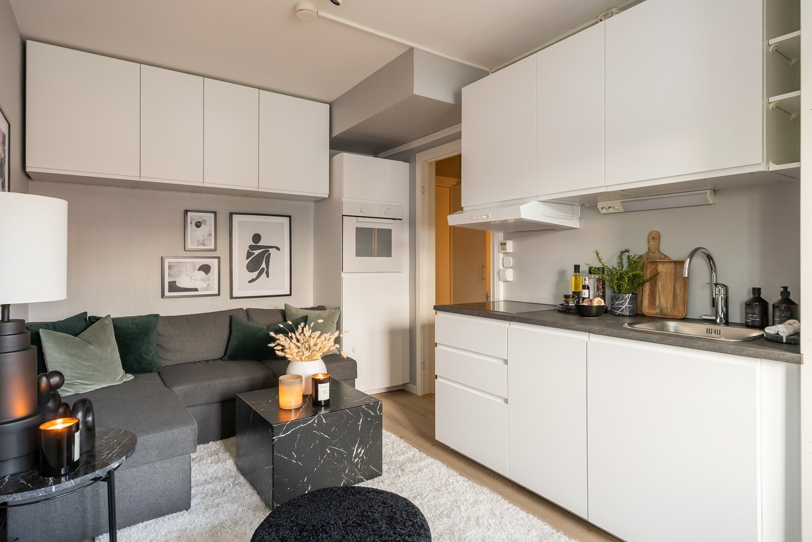 Velkommen til Håkon Jarls gate 2 - En sentral og oppgradert studioleilighet i 4. etg med attraktiv beliggenhet på populære Elgeseter. Foto: Stian Hatling. Galleribilde